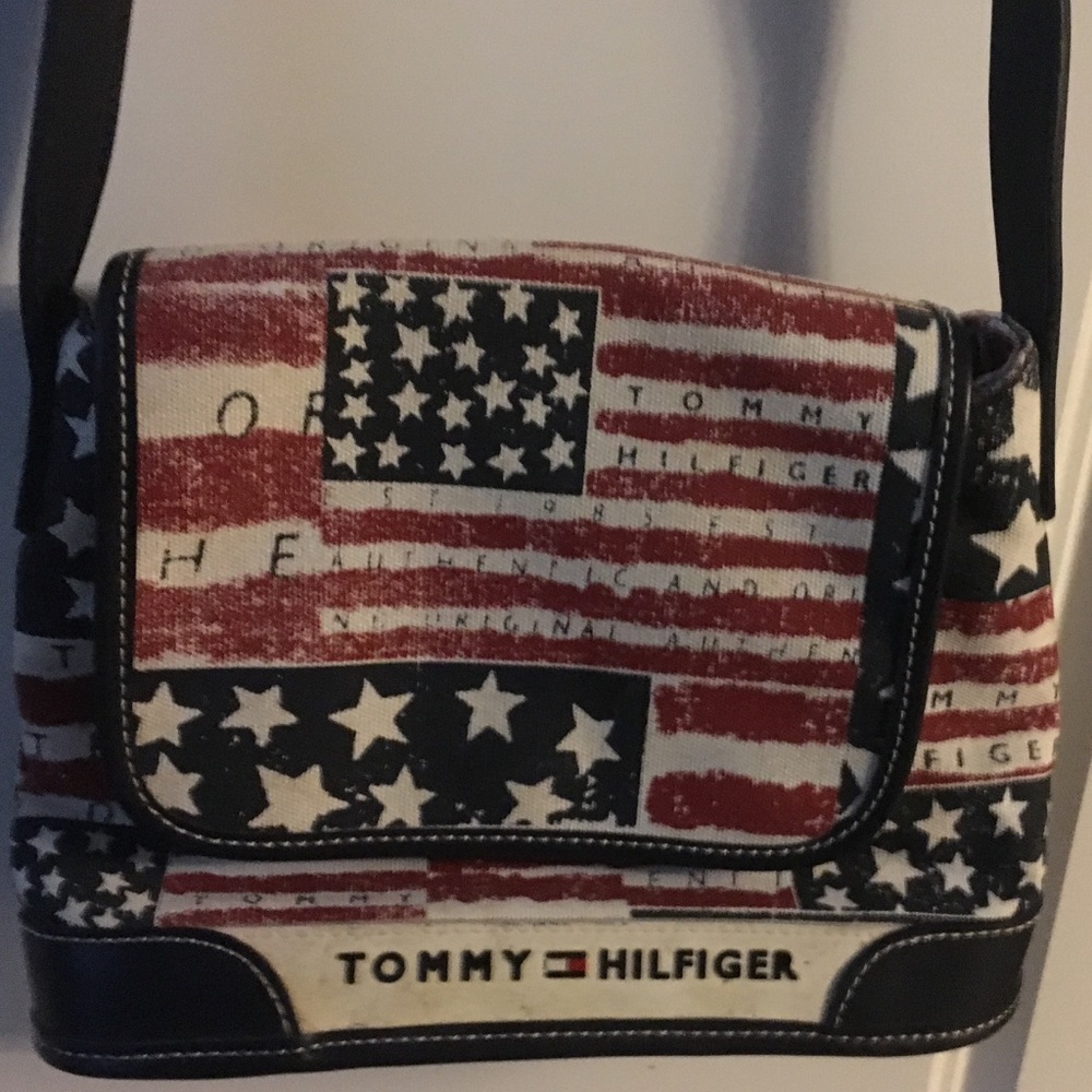 Tommy Hilfiger purse